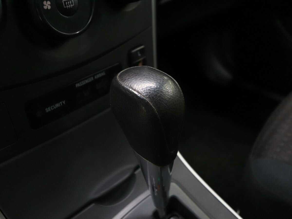 Б/У Тойота Королла 2012 года. Фото: #7