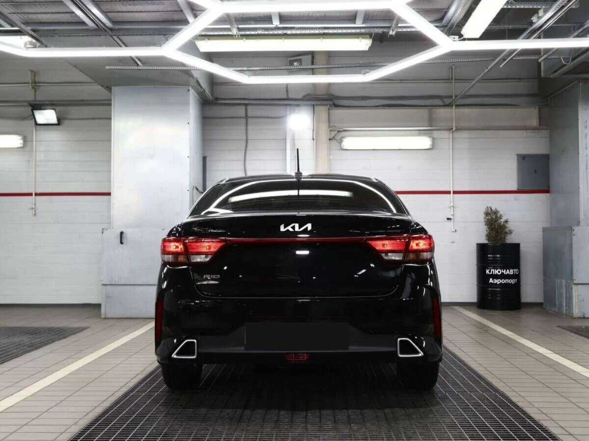 Б/У Киа Рио 2021 года. Фото: #3