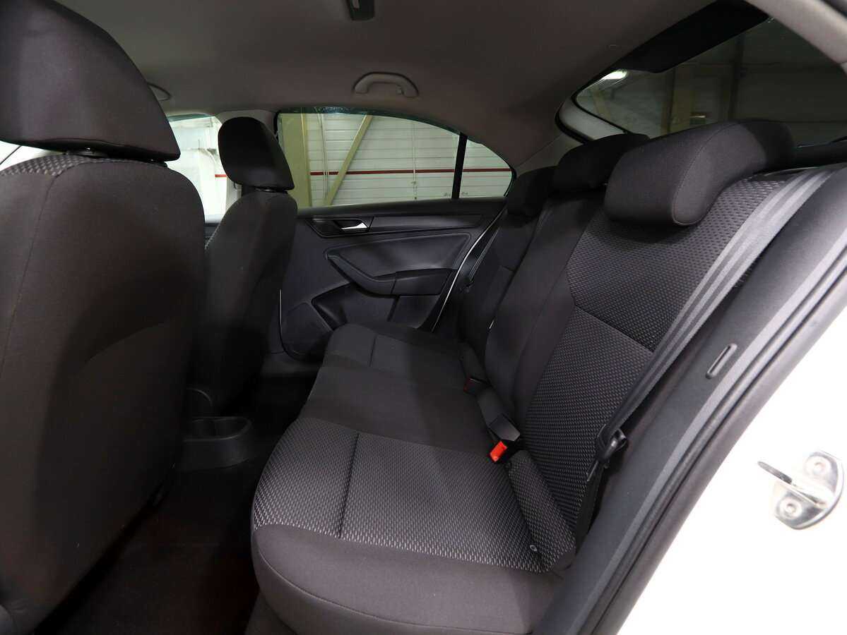 Б/У Фольксваген Поло 2020 года. Фото: #9