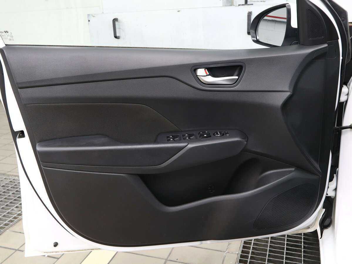 Б/У Хендай Солярис 2021 года. Фото: #5