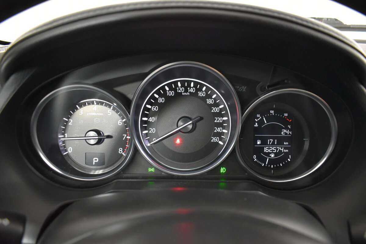 Б/У Мазда 6 2017 года. Фото: #6