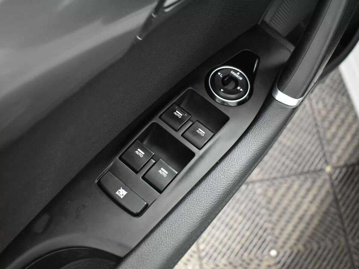 Б/У Хендай ай40 2014 года. Фото: #8