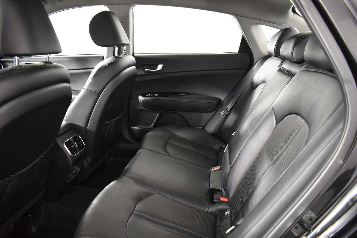 Б/У Киа Оптима 2016 года. Фото: #10