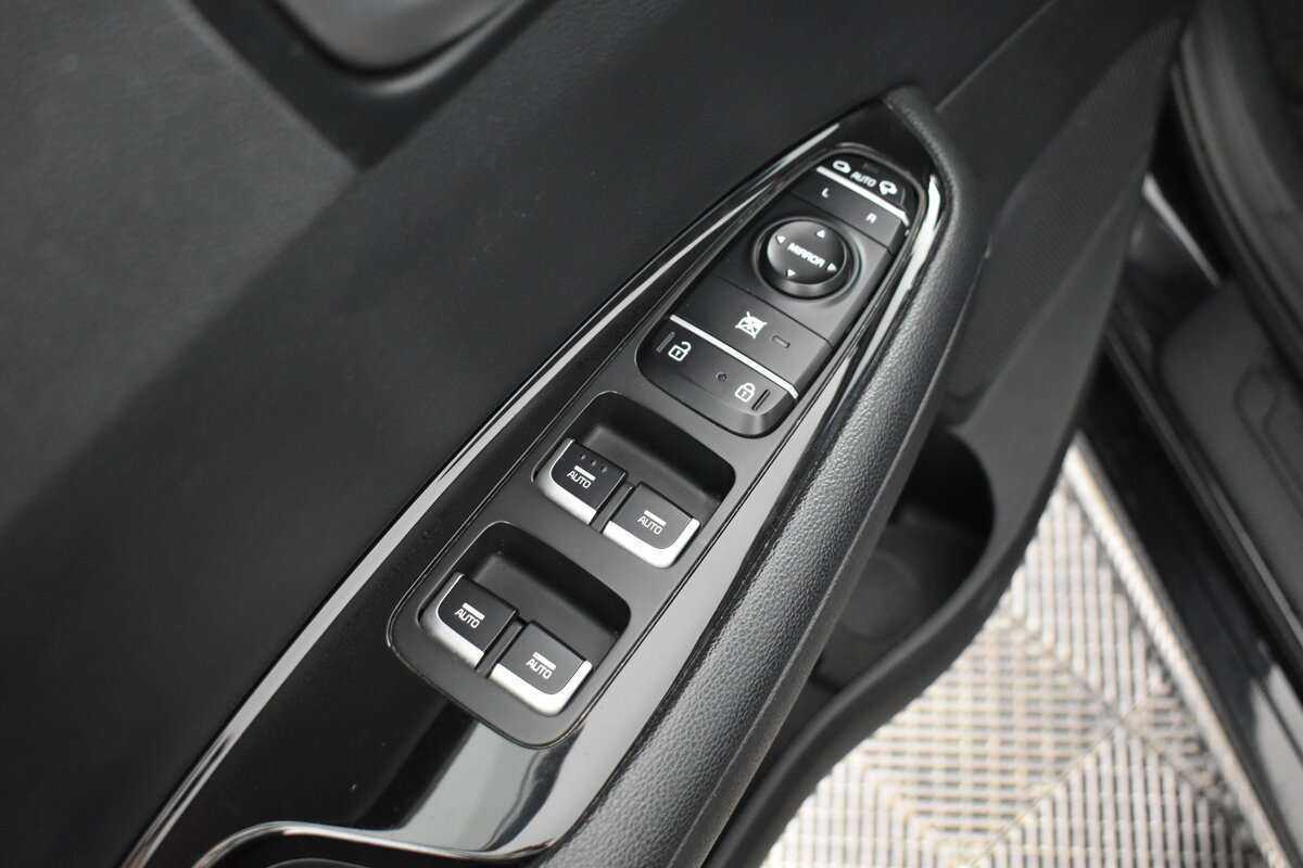 Б/У Киа Оптима 2016 года. Фото: #11