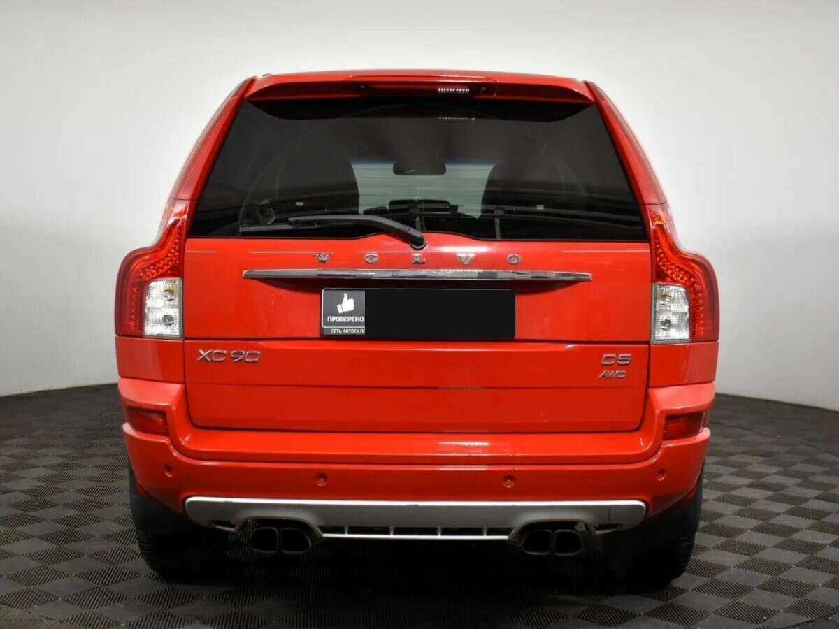 Б/У Вольво ИксЦ90 2013 года. Фото: #4