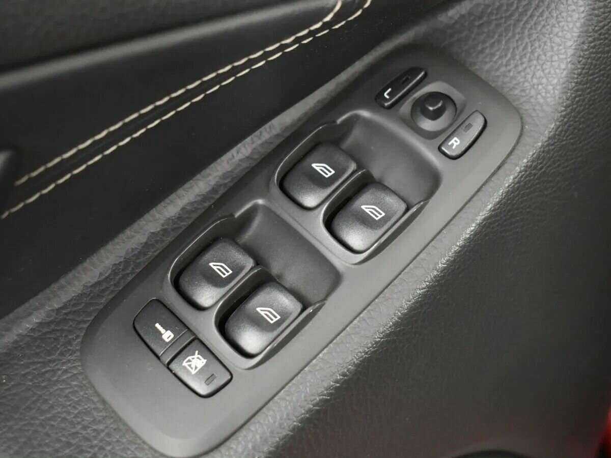 Б/У Вольво ИксЦ90 2013 года. Фото: #7