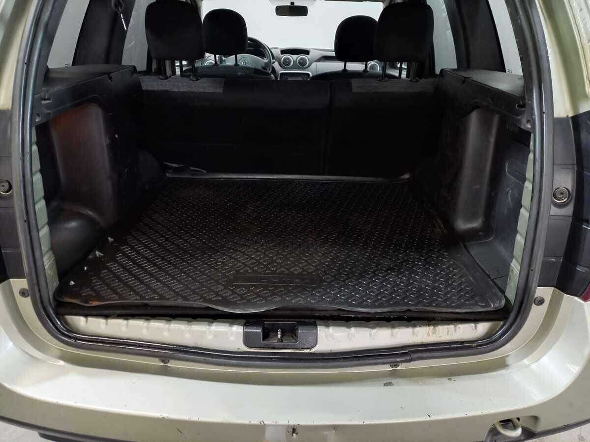 Б/У Рено Дастер 2014 года. Фото: #14