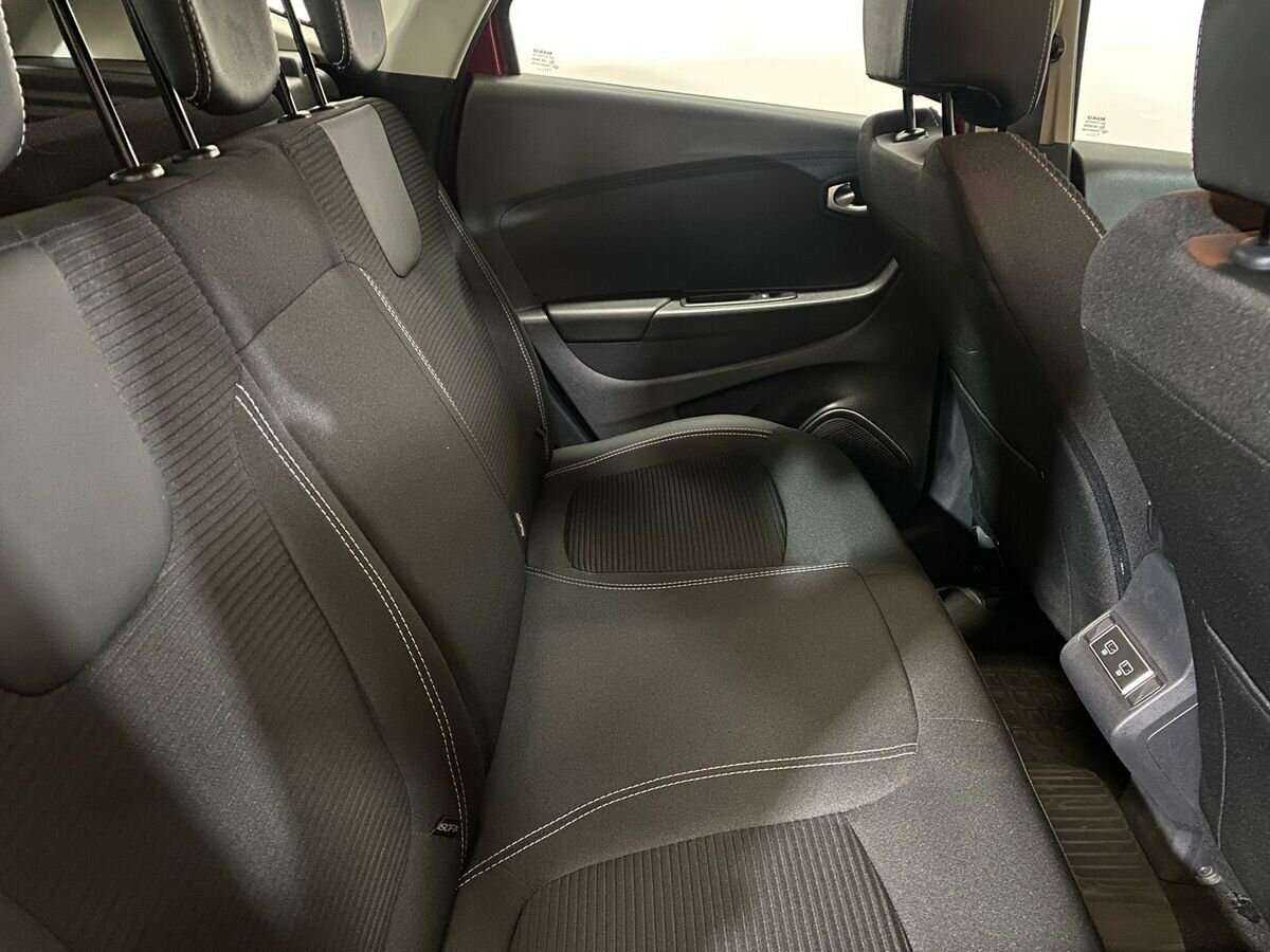 Б/У Рено Каптюр 2020 года. Фото: #10