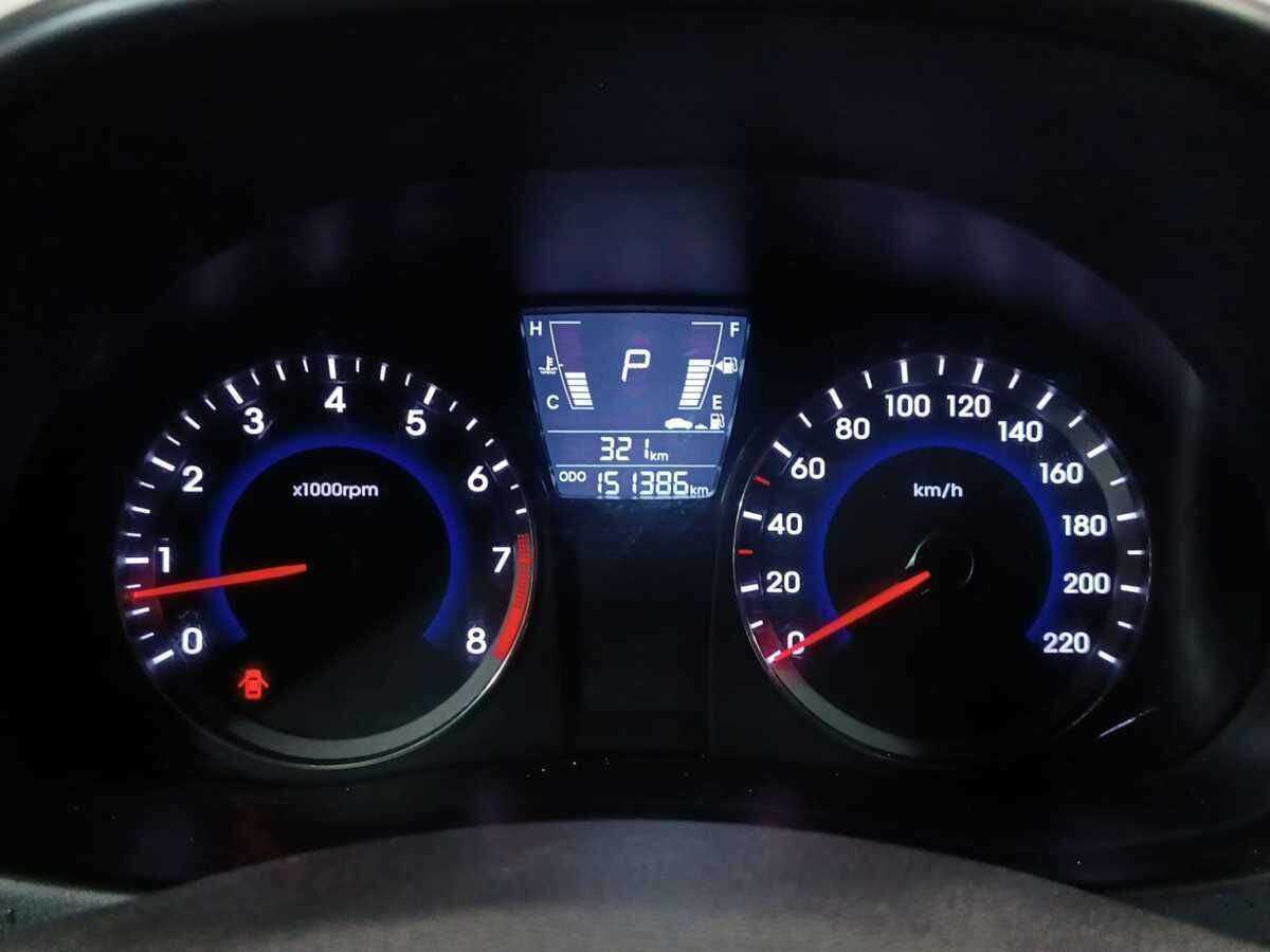 Б/У Хендай Солярис 2012 года. Фото: #11