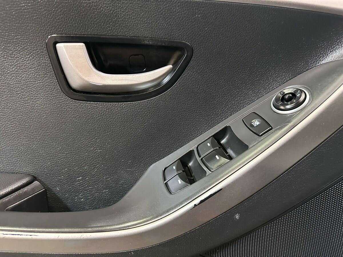 Б/У Хендай ай30 2012 года. Фото: #13