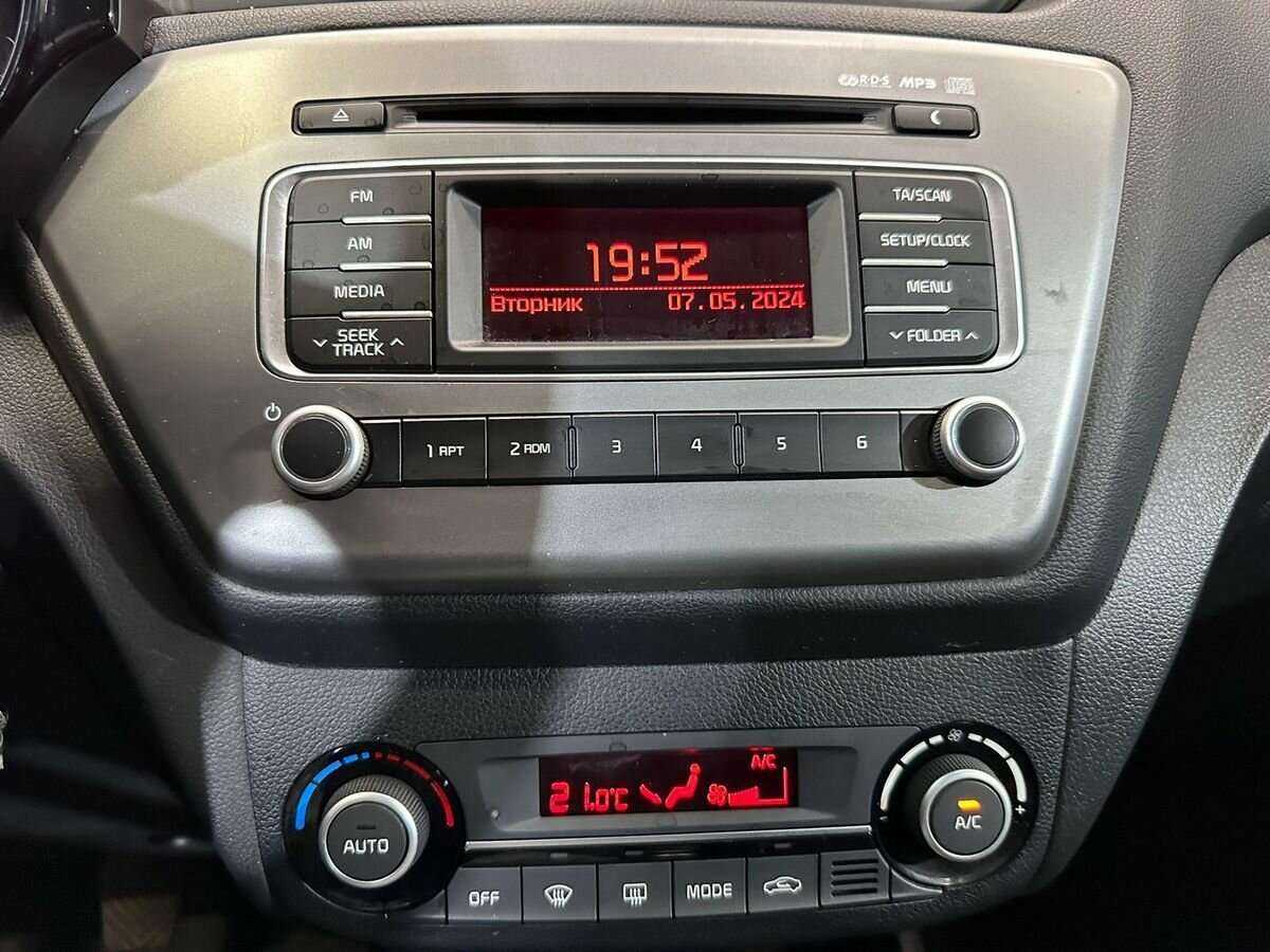 Б/У Киа Рио 2016 года. Фото: #12