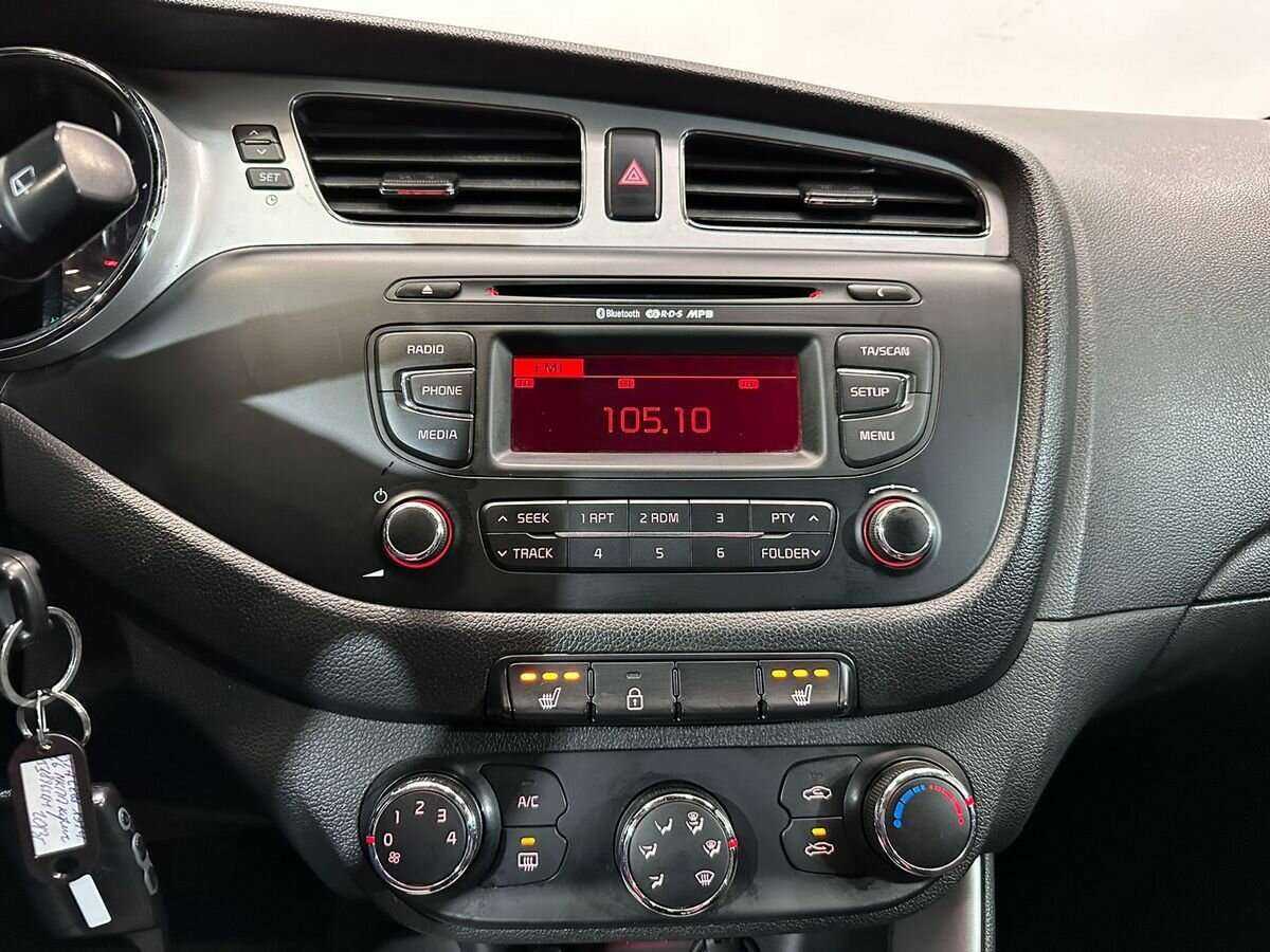 Б/У Киа Сид 2013 года. Фото: #12