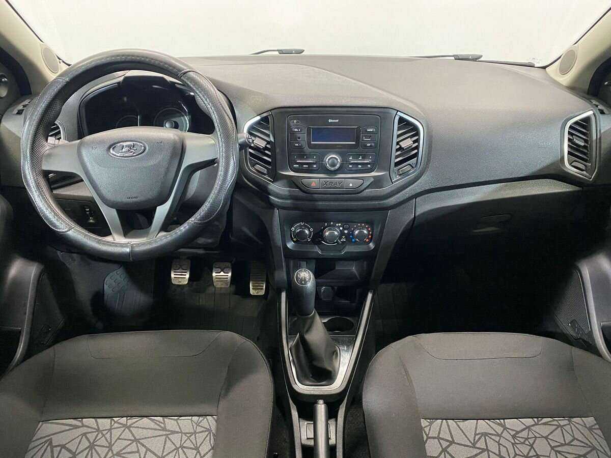 Б/У Лада (ВАЗ) ИКСРЭЙ 2018 года. Фото: #9