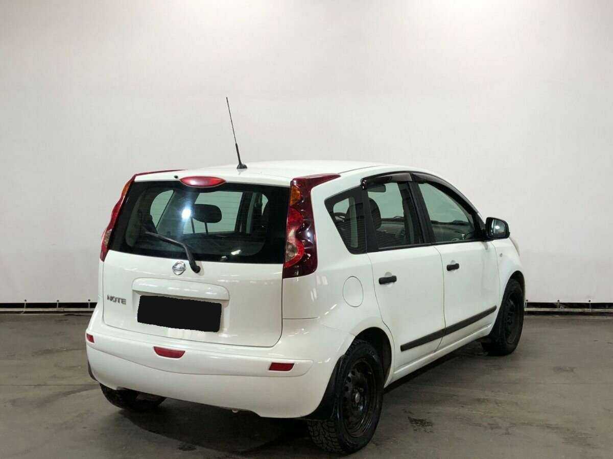 Б/У Ниссан Ноут 2013 года. Фото: #4