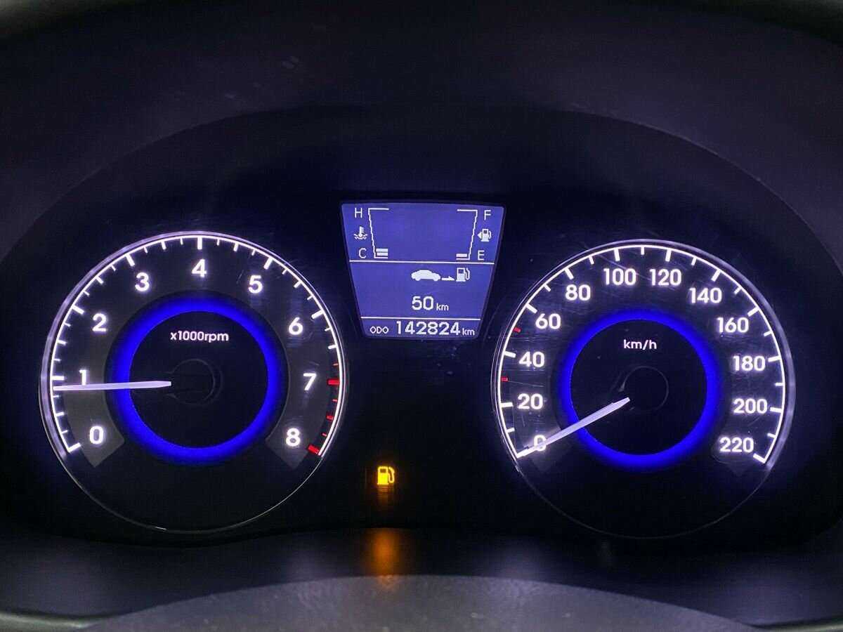 Б/У Хендай Солярис 2012 года. Фото: #12