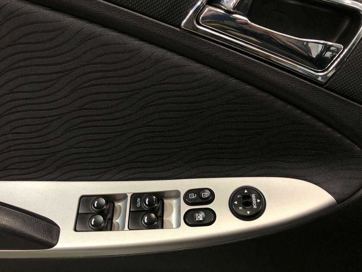 Б/У Хендай Солярис 2014 года. Фото: #15