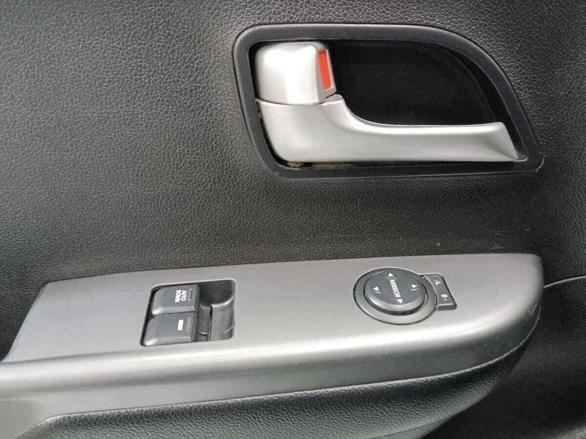 Б/У Киа Рио 2017 года. Фото: #14