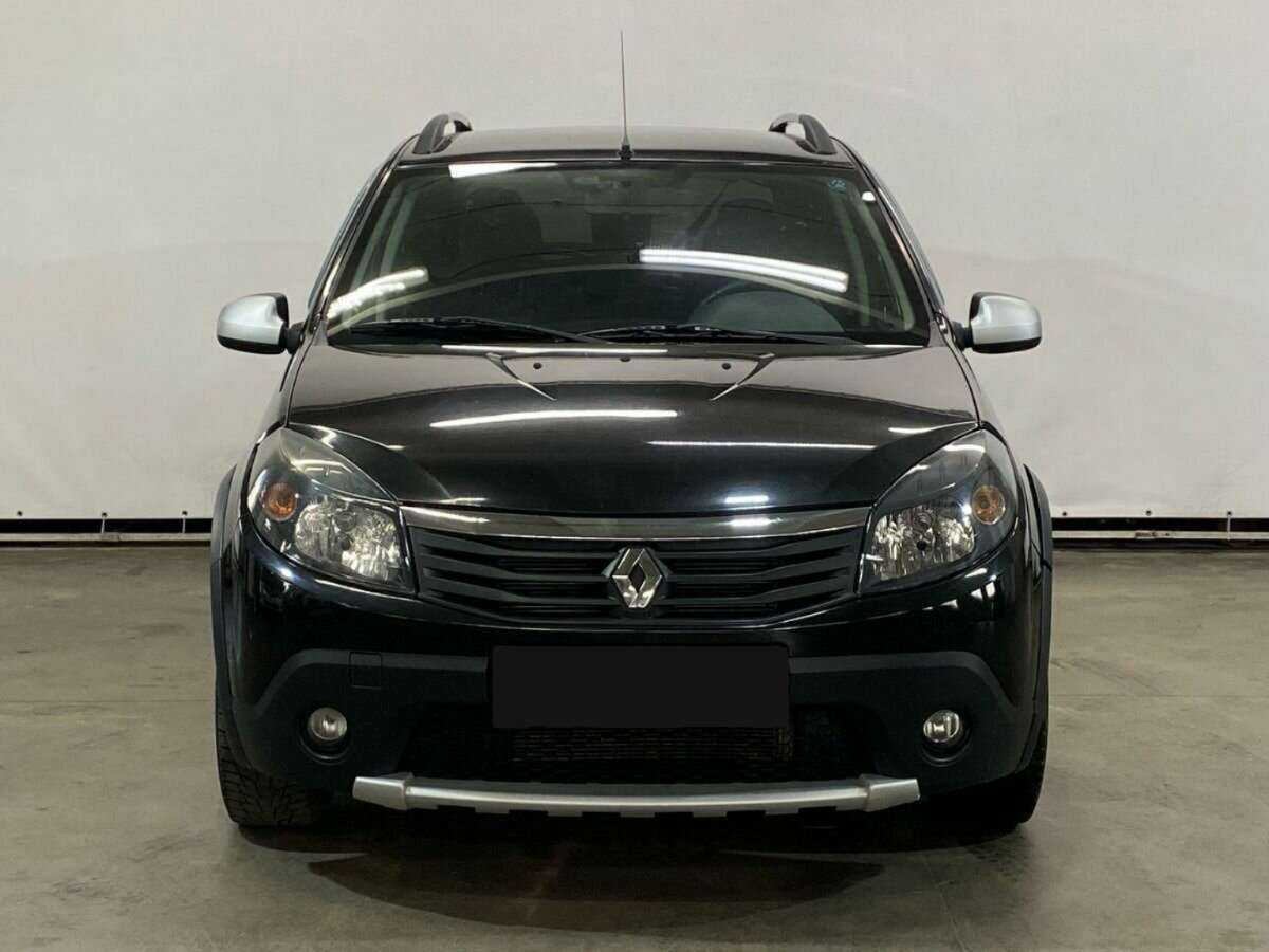 Б/У Рено Сандеро 2012 года. Фото: #1