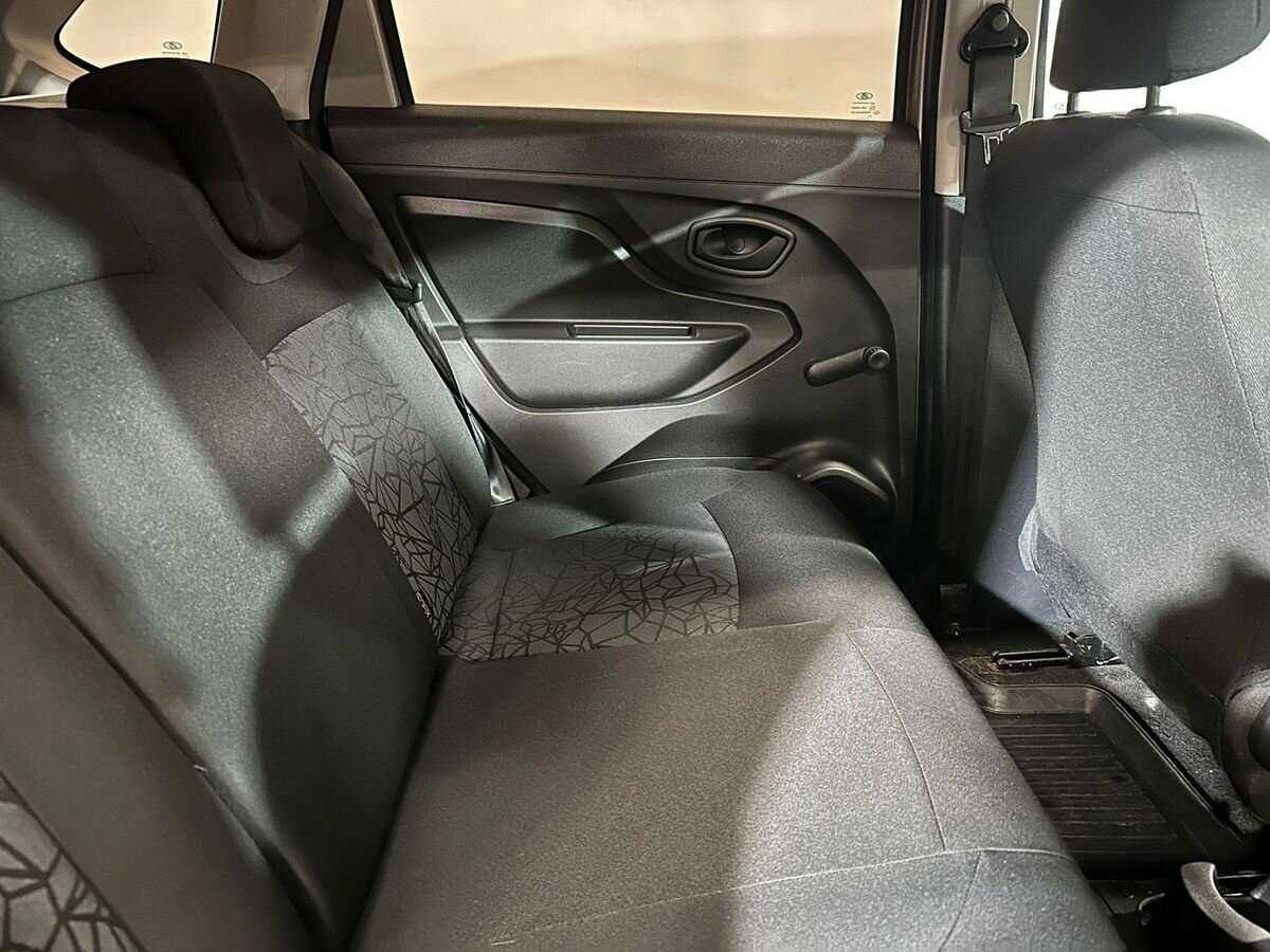 Б/У Лада (ВАЗ) ИКСРЭЙ 2016 года. Фото: #9