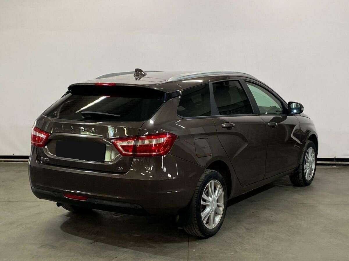 Б/У Лада (ВАЗ) Веста 2018 года. Фото: #4