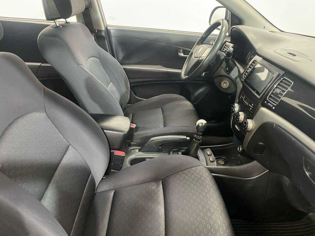 Б/У Сан-Ён Актион 2012 года. Фото: #9