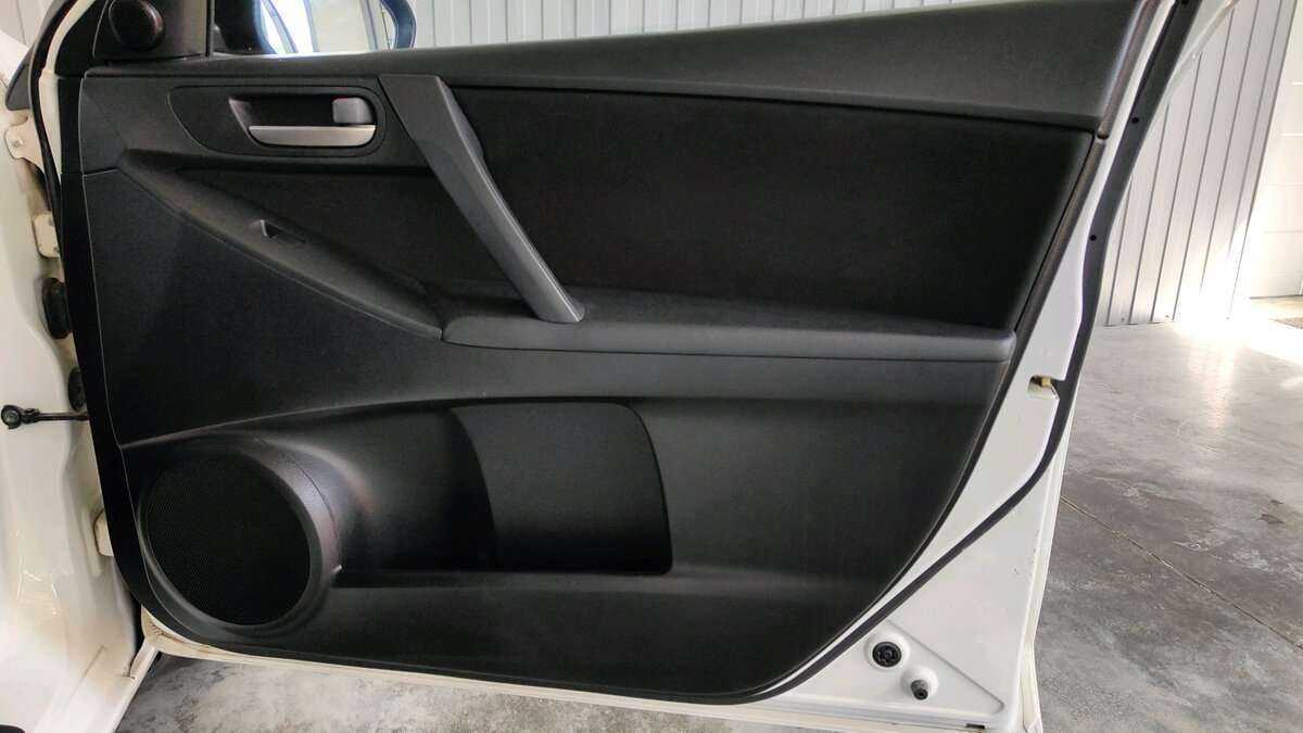 Б/У Мазда 3 2012 года. Фото: #14