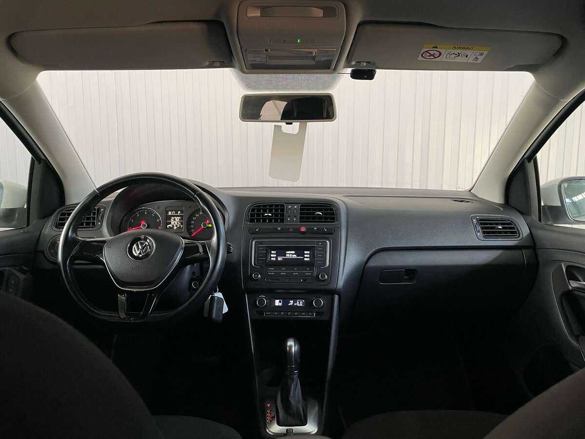 Б/У Фольксваген Поло 2018 года. Фото: #8