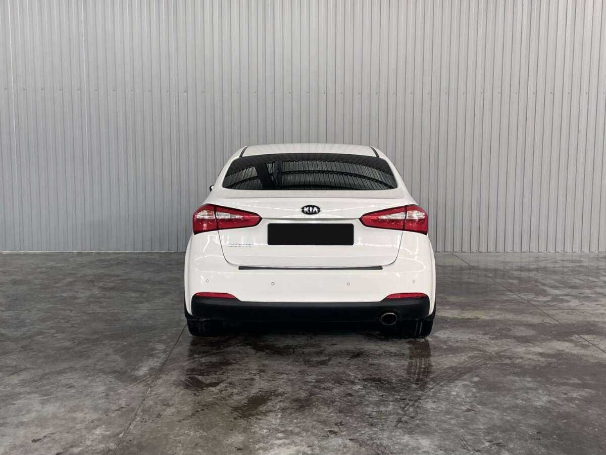 Б/У Киа Церато 2014 года. Фото: #5