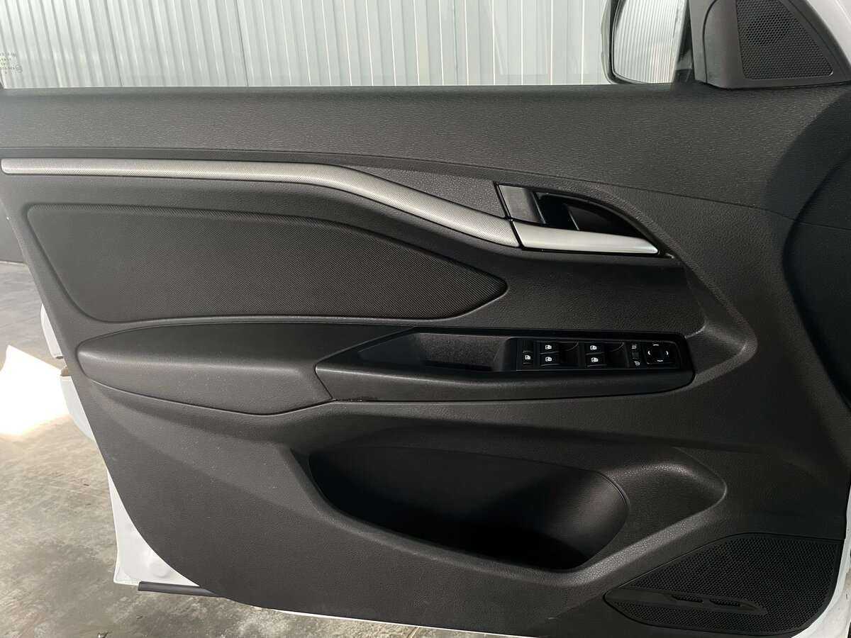 Б/У Лада (ВАЗ) Веста 2017 года. Фото: #16