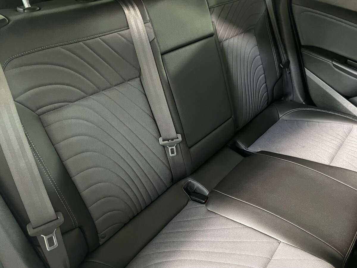 Б/У Опель Астра 2014 года. Фото: #18