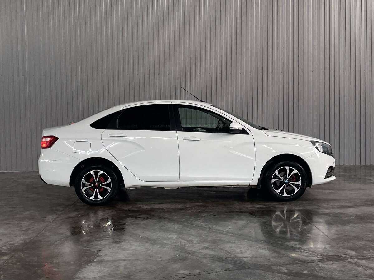 Б/У Лада (ВАЗ) Веста 2019 года. Фото: #3