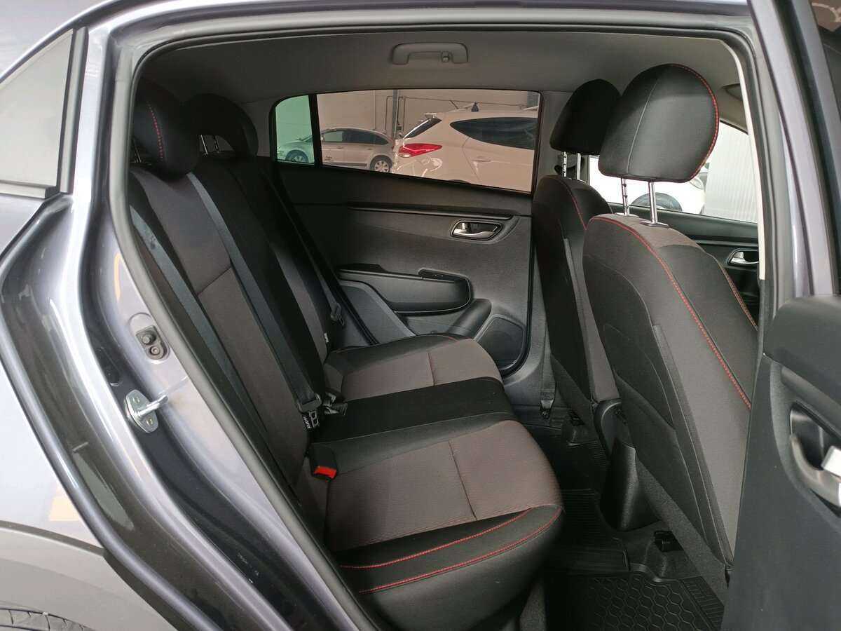 Б/У Киа Рио 2021 года. Фото: #19