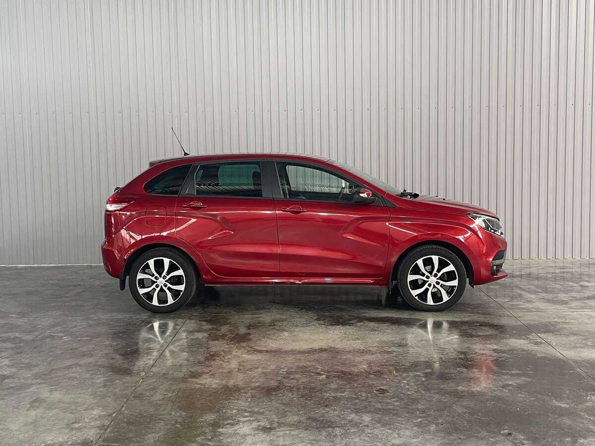 Б/У Лада (ВАЗ) ИКСРЭЙ 2017 года. Фото: #3