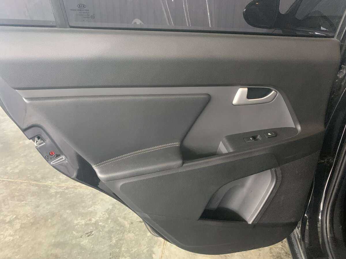 Б/У Киа Спортейдж 2014 года. Фото: #15