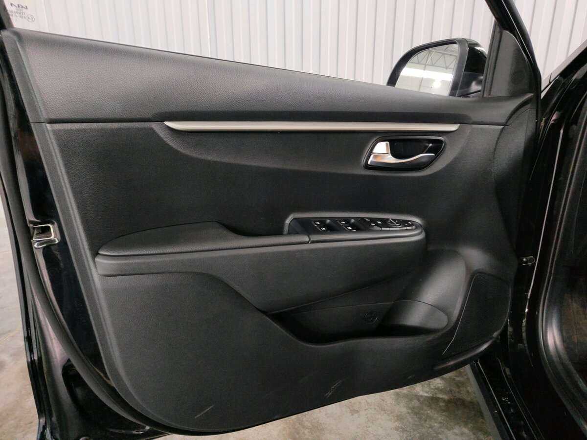 Б/У Киа Рио 2021 года. Фото: #11