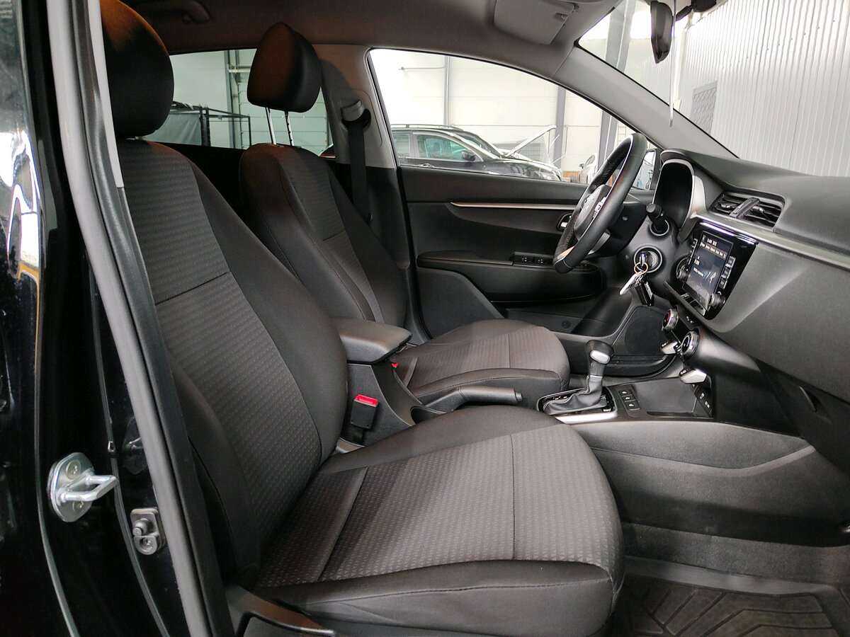 Б/У Киа Рио 2021 года. Фото: #14