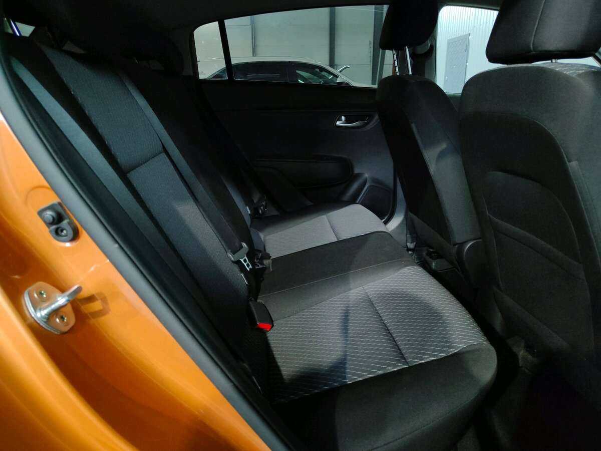 Б/У Киа Рио 2019 года. Фото: #15