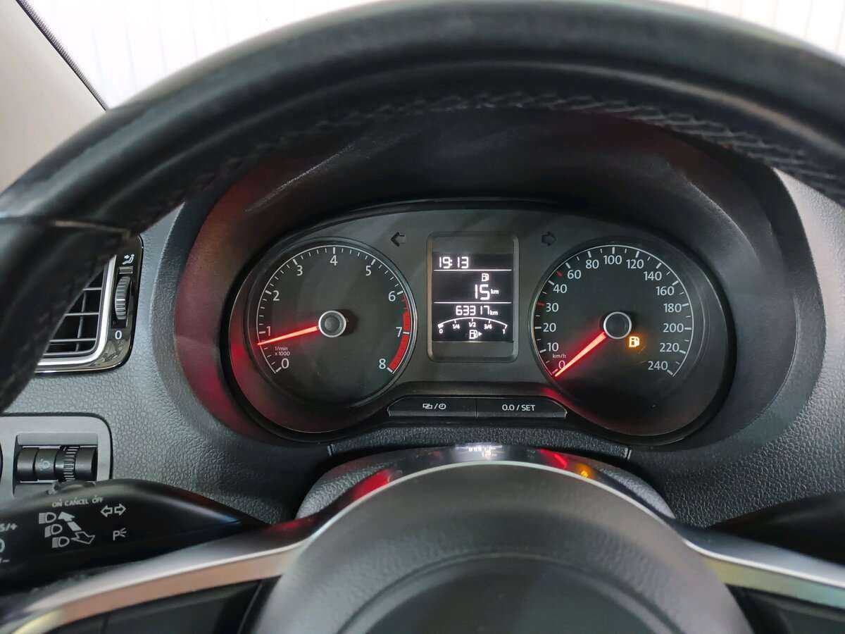 Б/У Фольксваген Поло 2019 года. Фото: #15