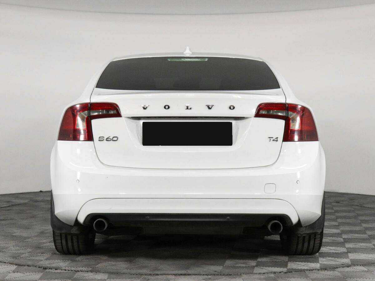 Б/У Вольво С60 2014 года. Фото: #4