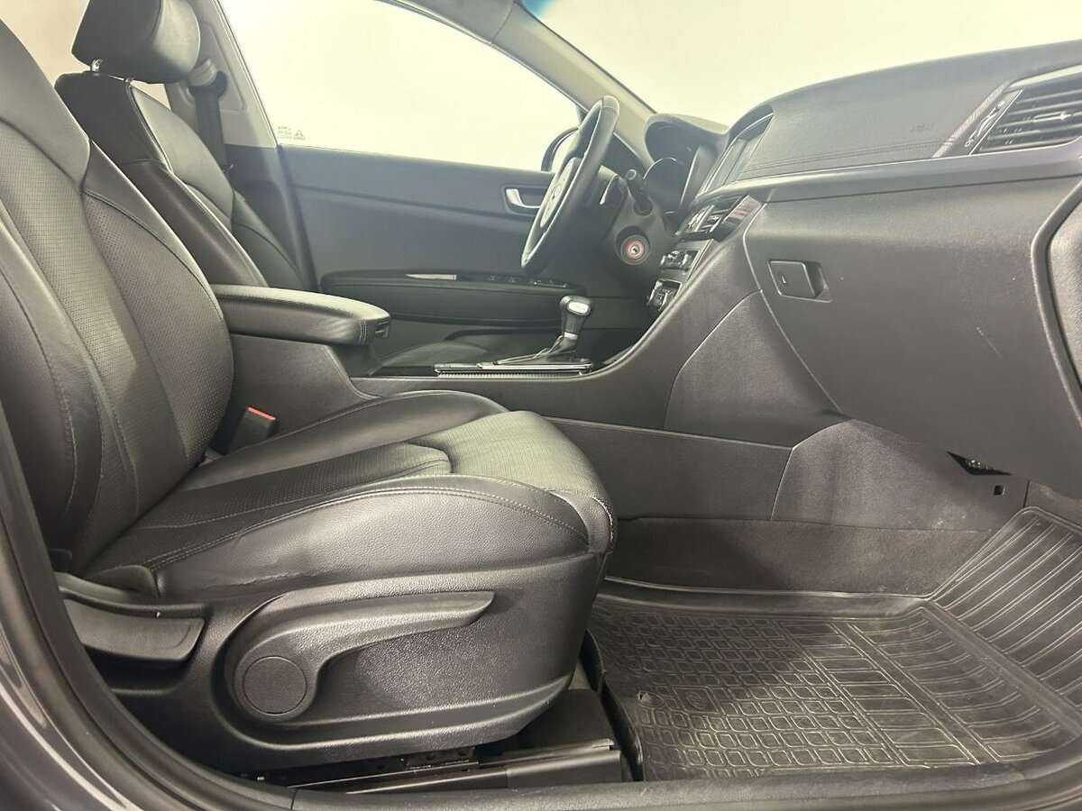 Б/У Киа Оптима 2017 года. Фото: #13