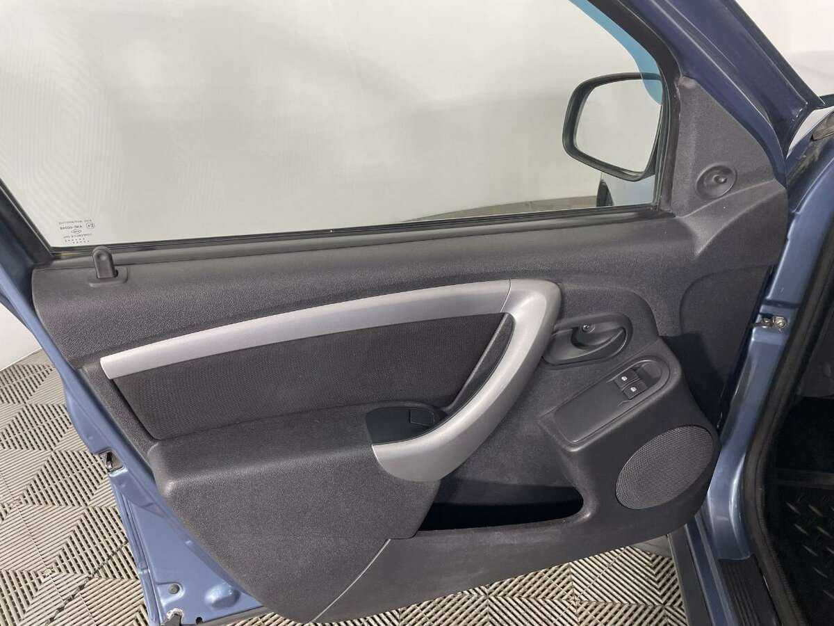 Б/У Рено Дастер 2012 года. Фото: #7