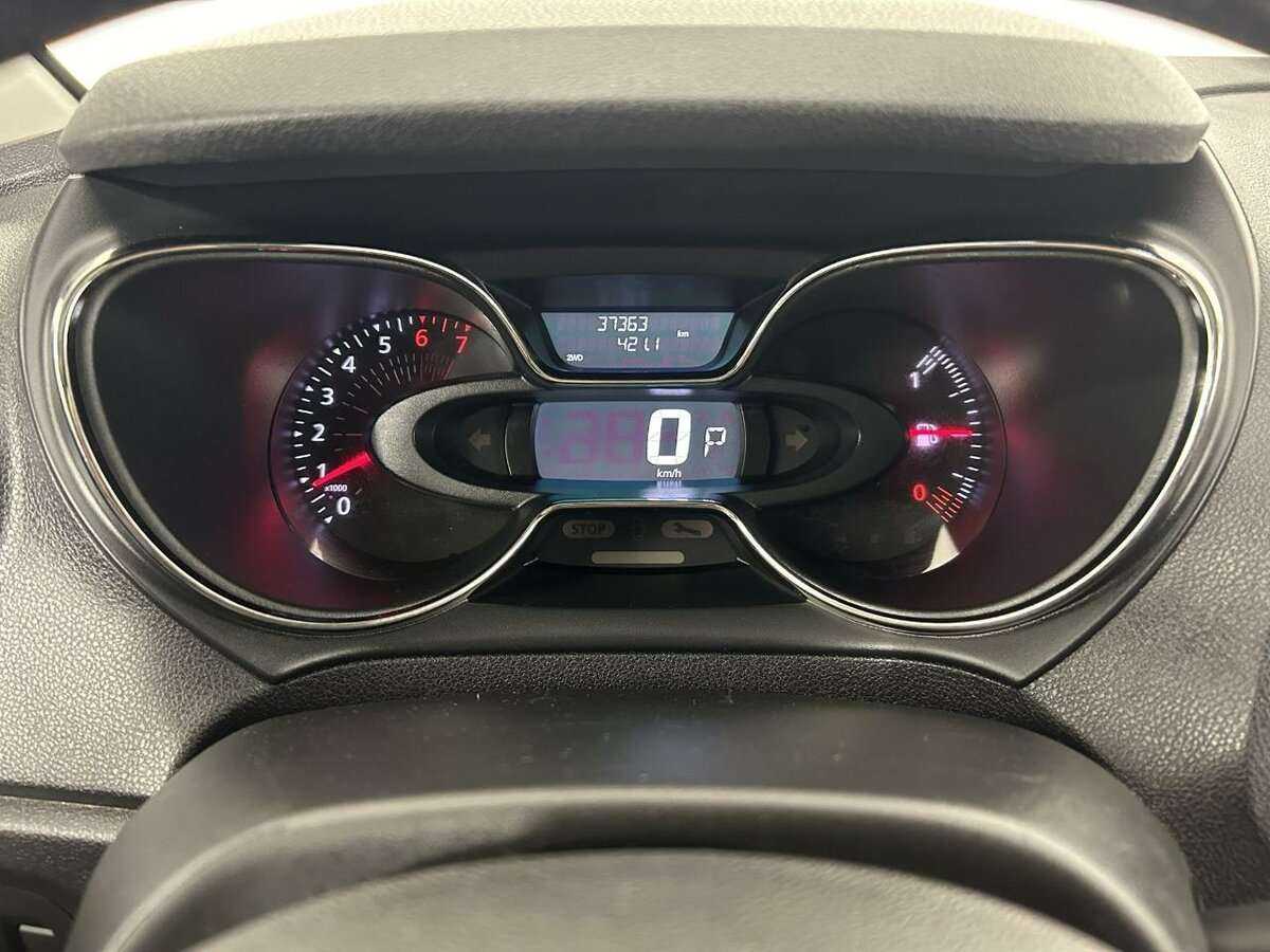 Б/У Рено Каптюр 2019 года. Фото: #10