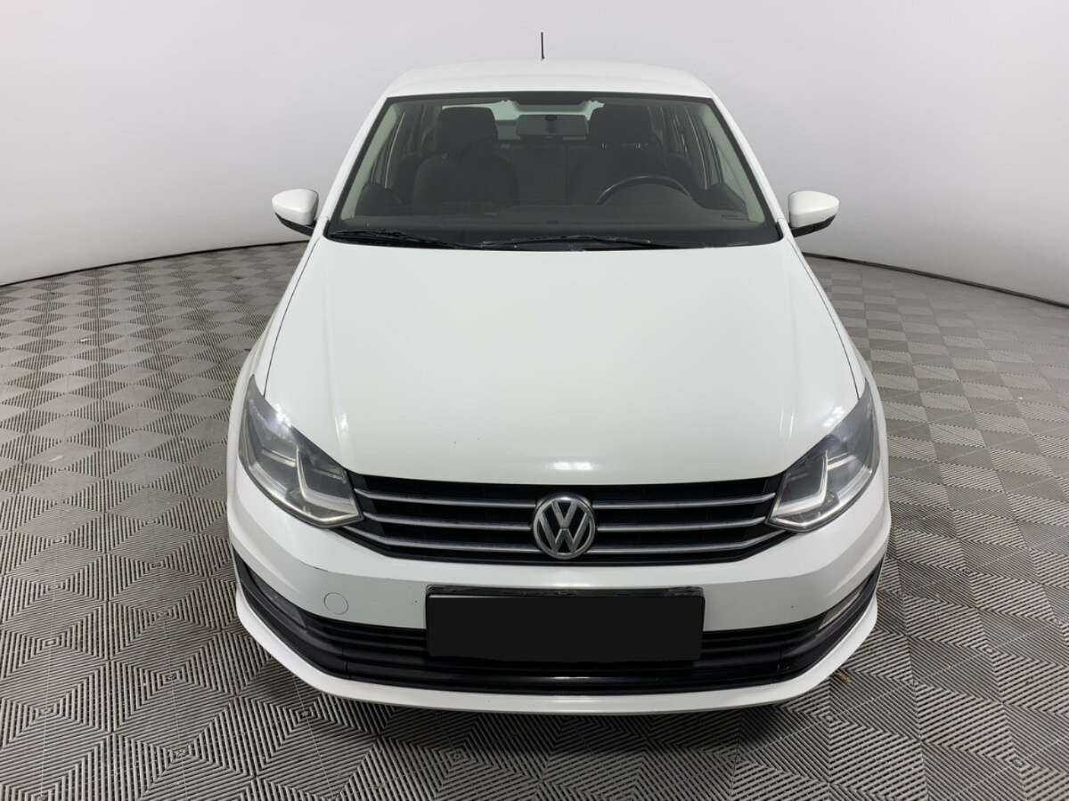 Б/У Фольксваген Поло 2019 года. Фото: #1