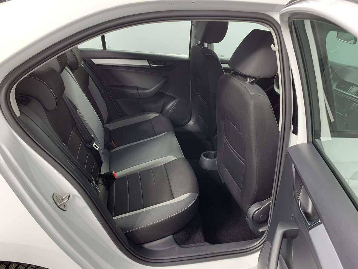 Б/У Шкода Рапид 2019 года. Фото: #15