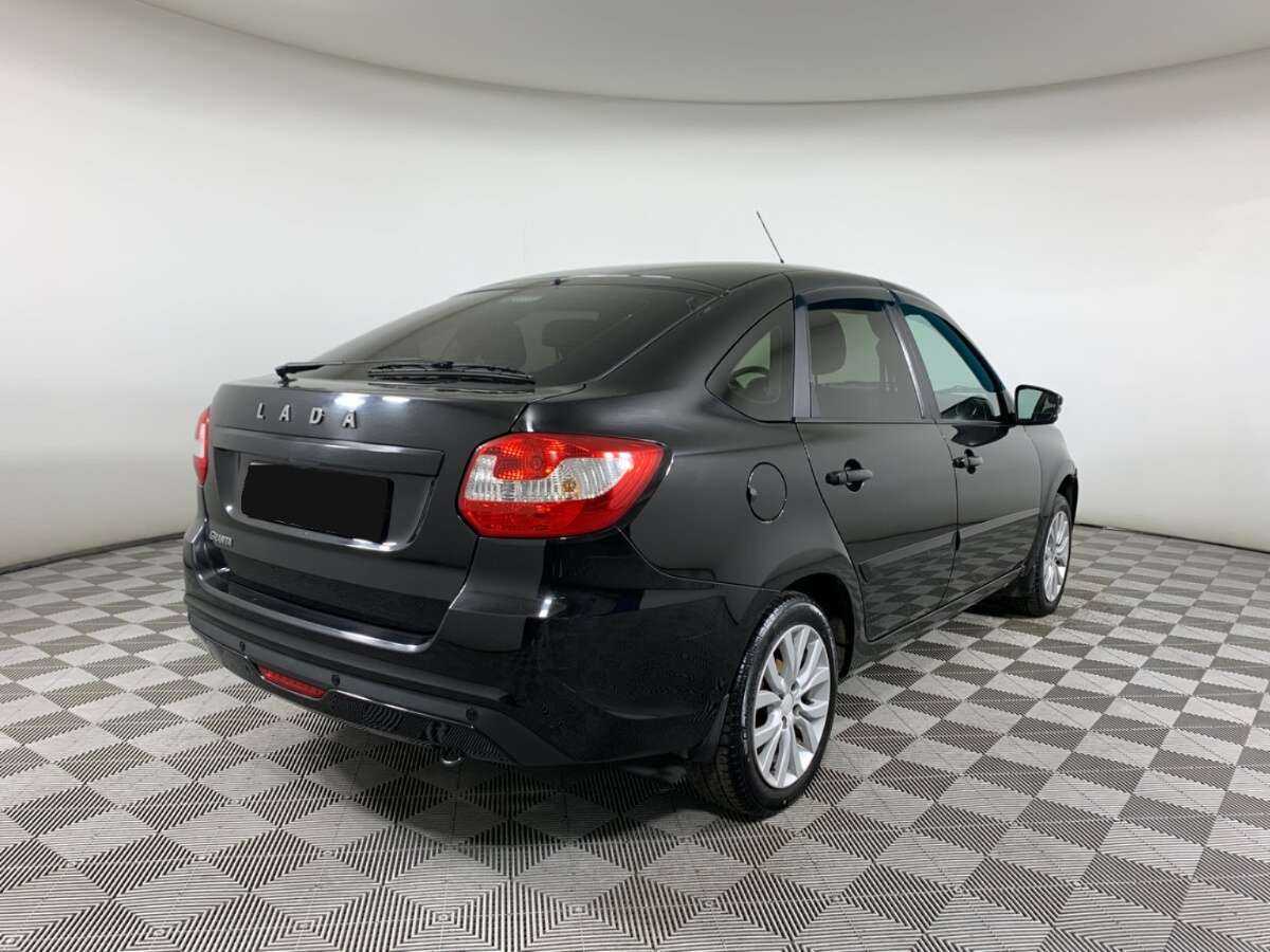 Б/У Лада (ВАЗ) Гранта 2018 года. Фото: #4