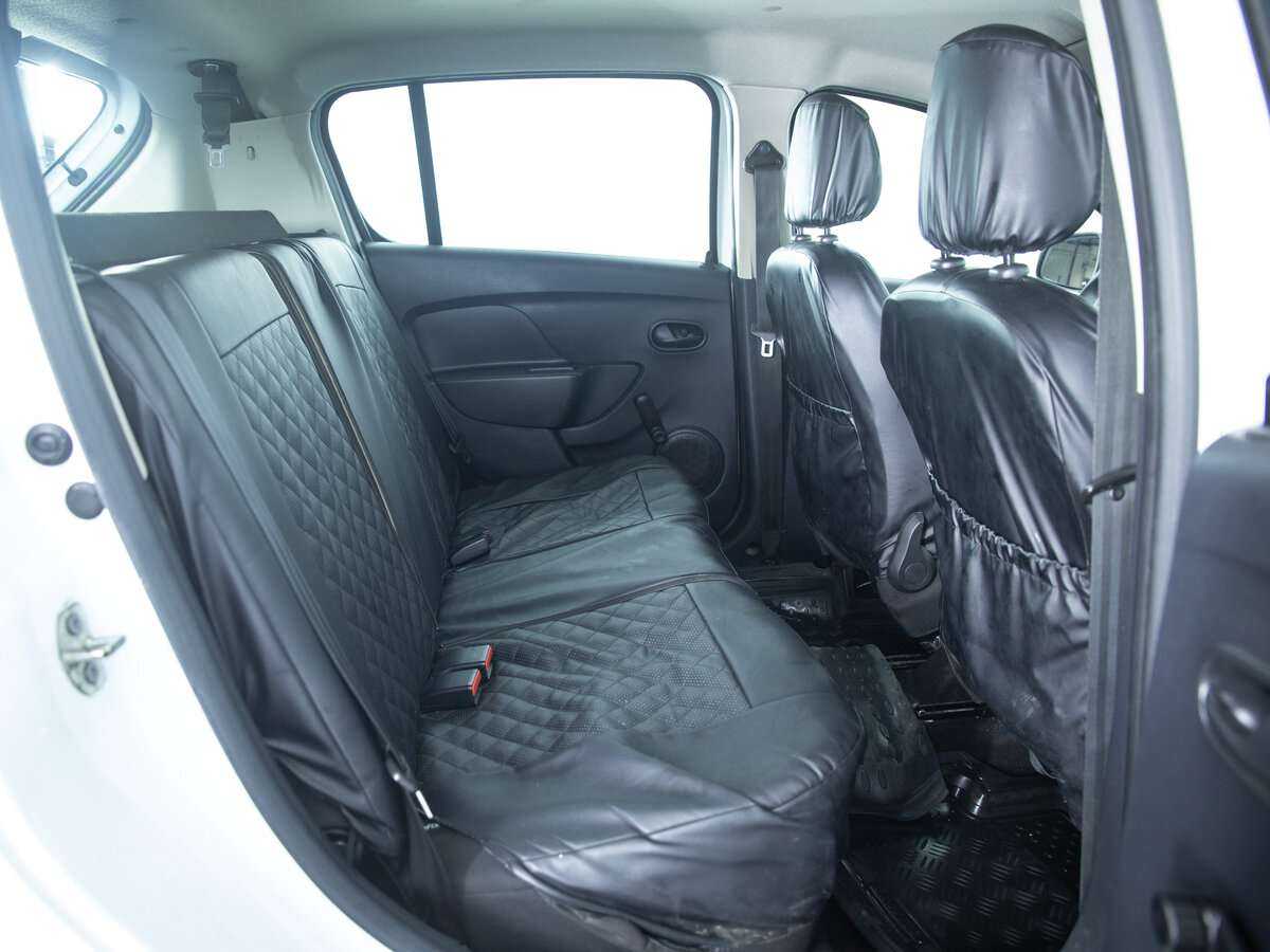 Б/У Рено Сандеро 2017 года. Фото: #14