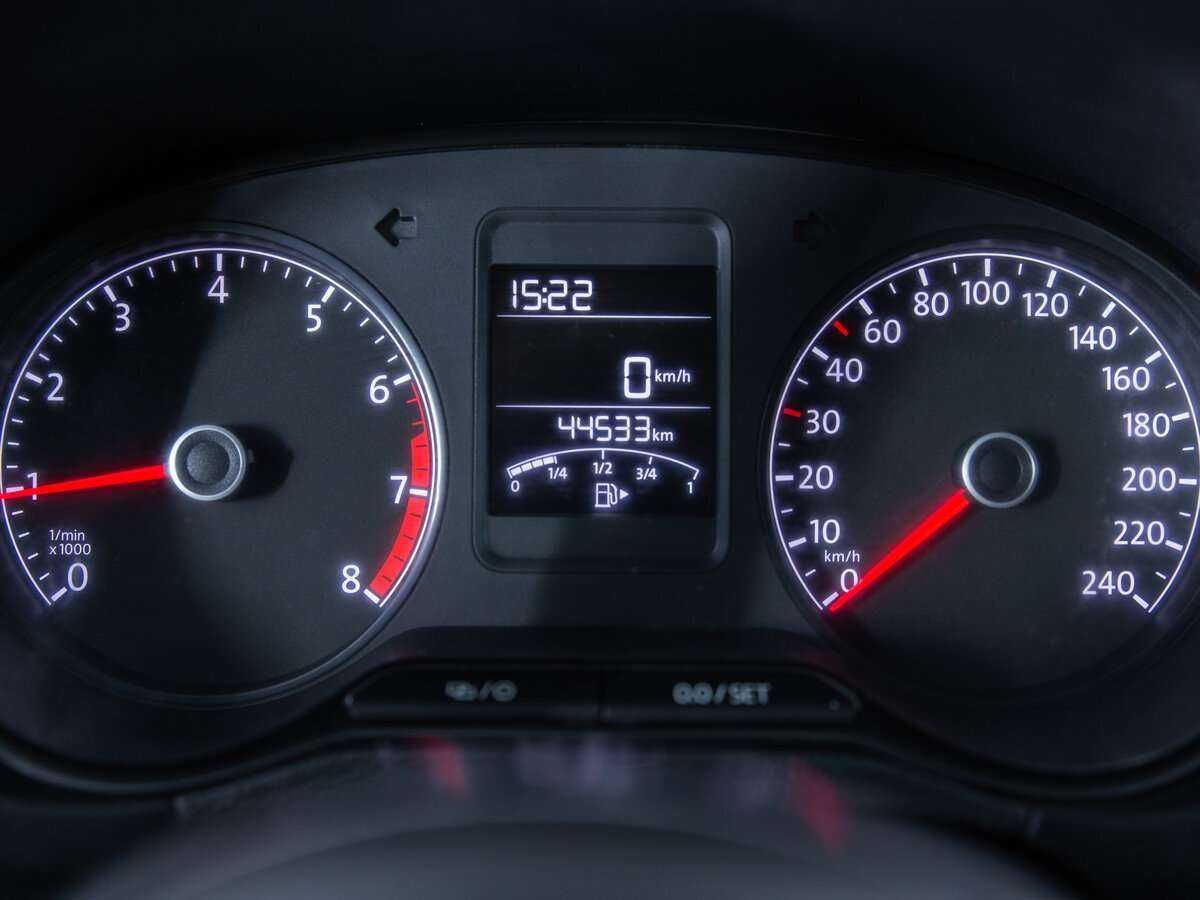 Б/У Фольксваген Поло 2019 года. Фото: #15