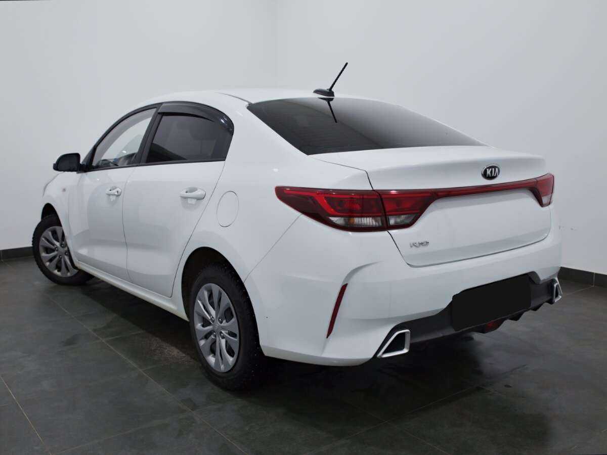 Б/У Киа Рио 2020 года. Фото: #2