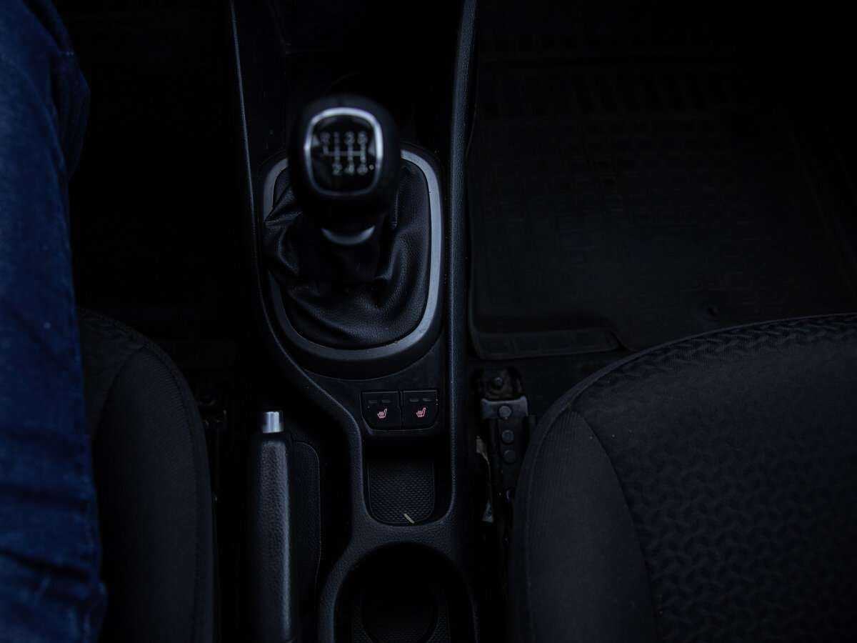 Б/У Киа Рио 2017 года. Фото: #18