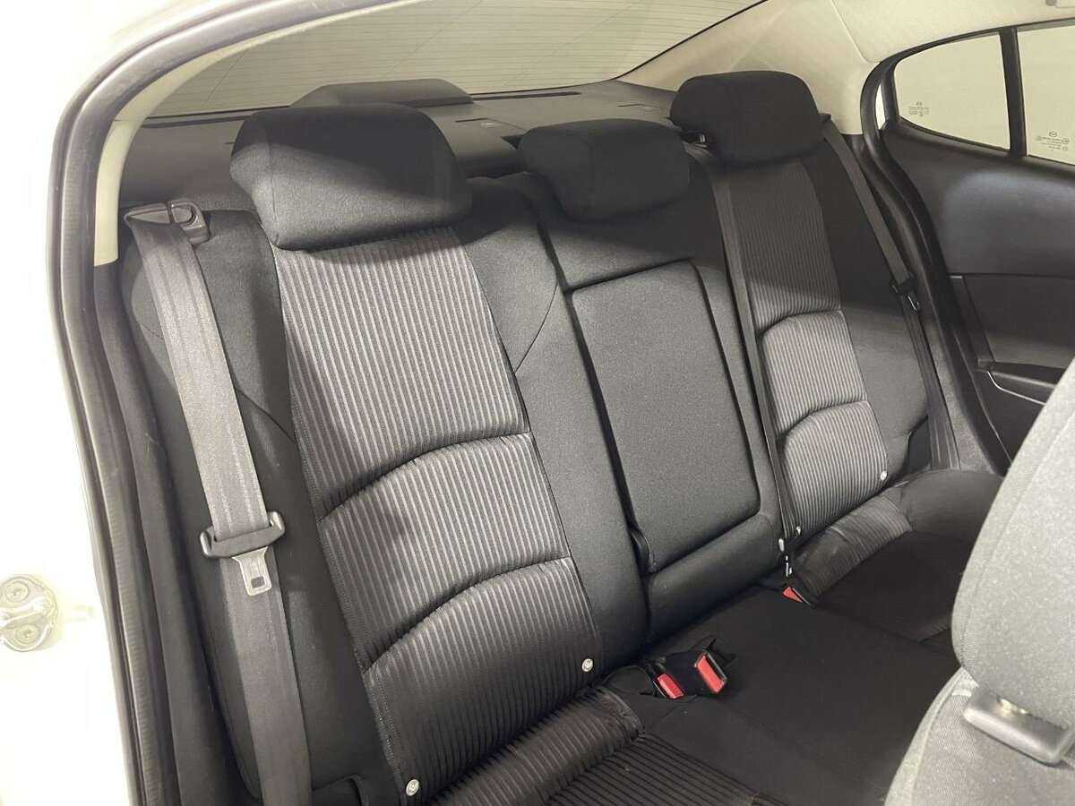 Б/У Мазда 3 2014 года. Фото: #13